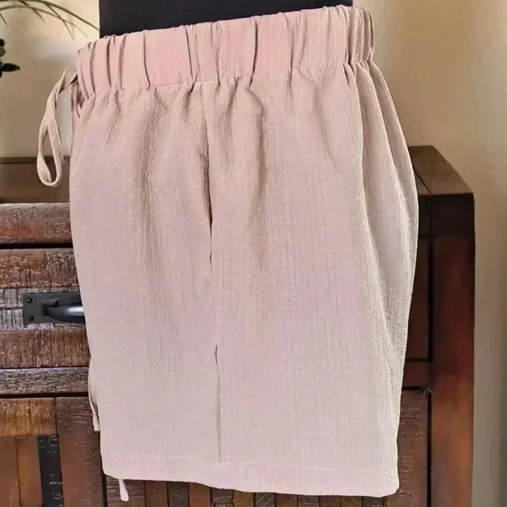❤️ Shein Tan Coloured Lightweight  Seersucker Shorts - Picture 7 of 8